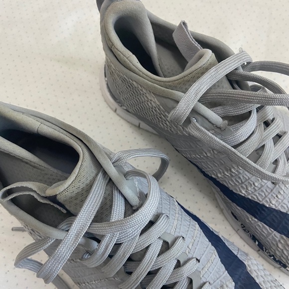 Looking to sell fast - Nike Free Mercurial FC - Picture 2 of 5